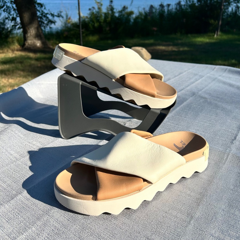 SOREL Women's Vibe Criss Cross Slide Sandals Tan Cream Size 10.5 Mules Platform